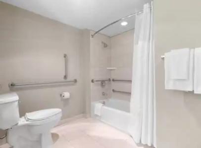 DoubleTree by Hilton Park City - The Yarrow - 14