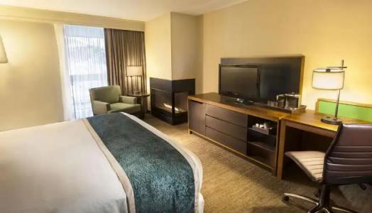 DoubleTree by Hilton Park City - The Yarrow - 33