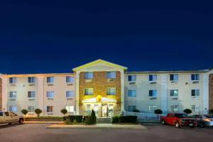 Super 8 by Wyndham Plano/Dallas Area, Plano