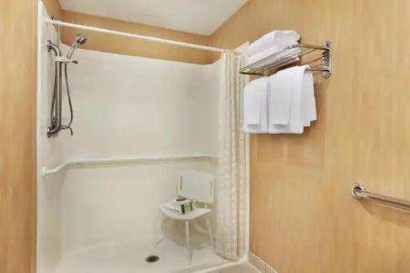 Hilton Suites Ocean City Oceanfront - 7