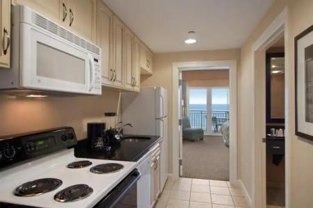 Hilton Suites Ocean City Oceanfront - 30