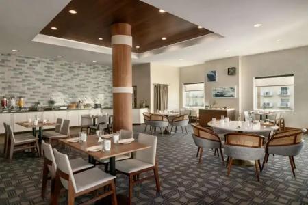 Hilton Suites Ocean City Oceanfront - 26