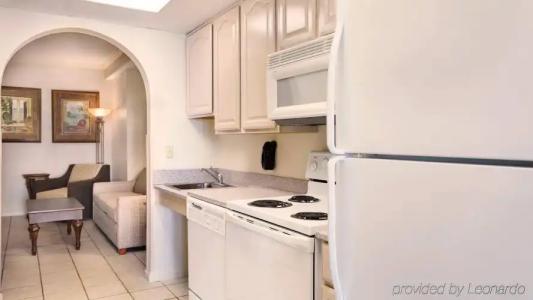 Holiday Inn & Suites Ocean City, an IHG - 40