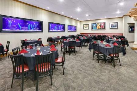 Wyndham Riverfront - 16