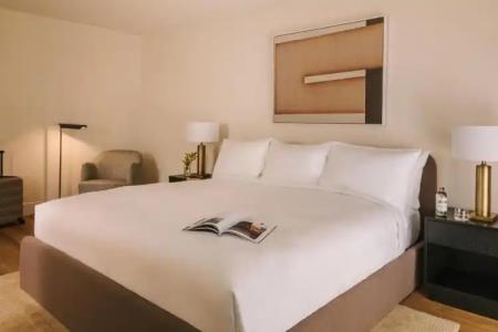 Sonder The Monarch - 51