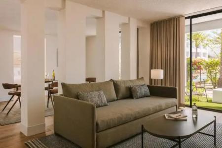 Sonder The Monarch - 52