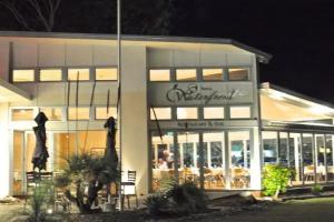 Costa Nova Holiday Apartments, Noosa Heads
