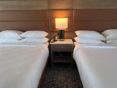 Sheraton Oceanfront - 90