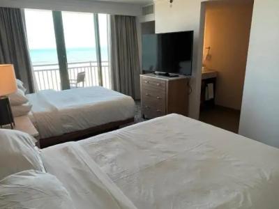 Sheraton Oceanfront - 256