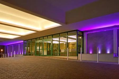 Sheraton Oceanfront - 44