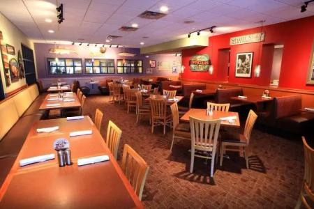 DoubleTree by Hilton Virginia Beach - 34