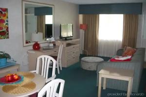 The Inn at Deep Canyon