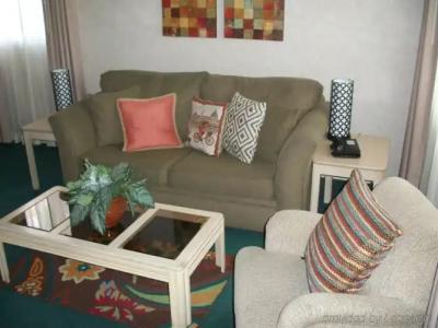 The Inn at Deep Canyon - 2