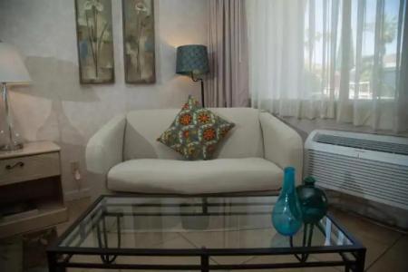 The Inn at Deep Canyon - 33