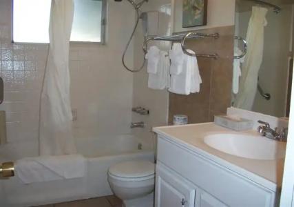 The Inn at Deep Canyon - 7