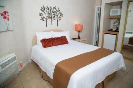 The Inn at Deep Canyon - 27