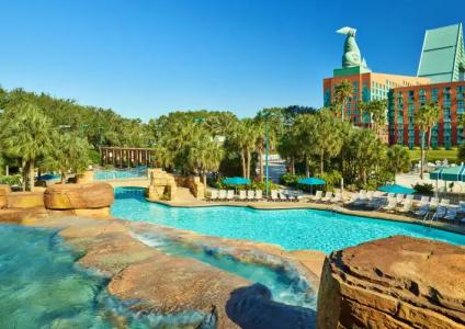 Walt Disney World Dolphin - 14