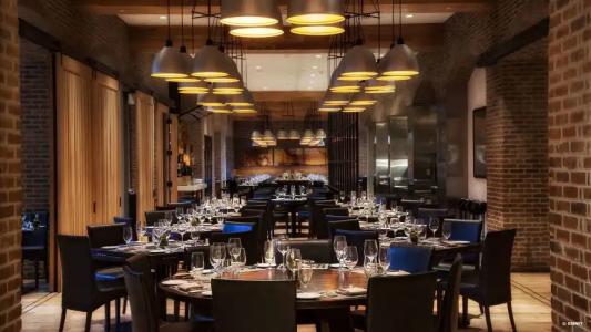 Walt Disney World Swan - 32