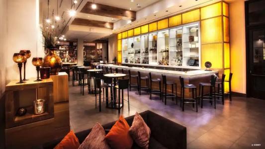 Walt Disney World Swan - 29