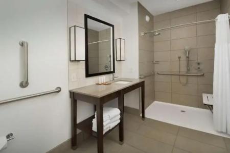 Country Inn & Suites by Radisson, Seattle-Tacoma International Airport, WA - 79