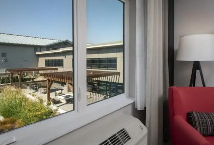 Country Inn & Suites by Radisson, Seattle-Tacoma International Airport, WA - 7