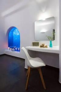 San Marino Suites by Calm Collection - 110