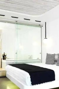 San Marino Suites by Calm Collection - 69