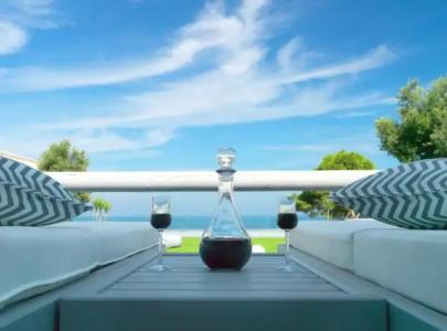 San Marino Suites by Calm Collection - 107