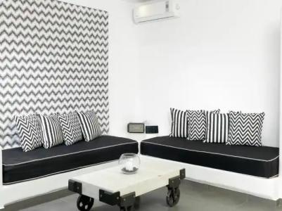 San Marino Suites by Calm Collection - 100