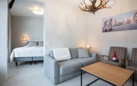 Santa Claus Holiday Village - 43