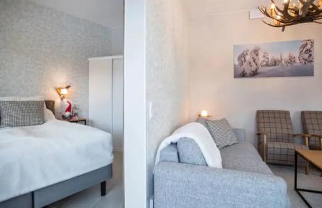 Santa Claus Holiday Village - 12