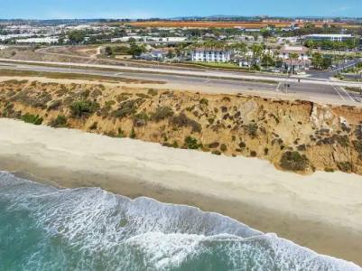 Hilton Garden Inn Carlsbad Beach - 27