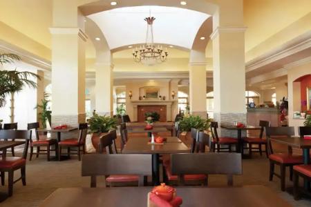 Hilton Garden Inn Carlsbad Beach - 36