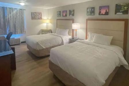 Days Inn by Wyndham Erie - 17