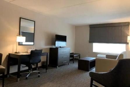 Wingate by Wyndham Wilmington - 33