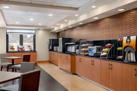 Wingate by Wyndham Wilmington - 17