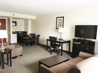 Wingate by Wyndham Wilmington - 37