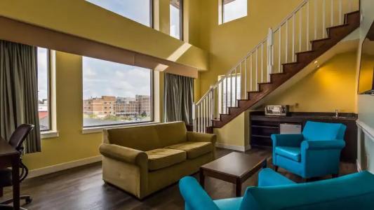 Best Western Plus Coastline Inn - 14