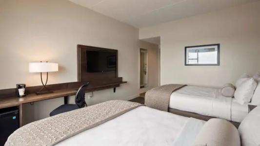 Best Western Plus Coastline Inn - 2