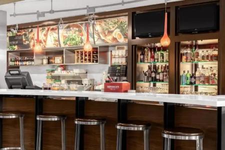 Courtyard by Marriott Wilmington/Wrightsville Beach - 15