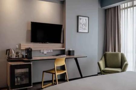 The Kuala Lumpur Journal - 48