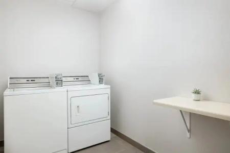 Courtyard by Marriott Amarillo West/Medical Center - 16