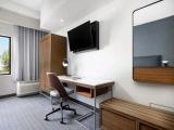 1 Bedroom Suite with courtyard view