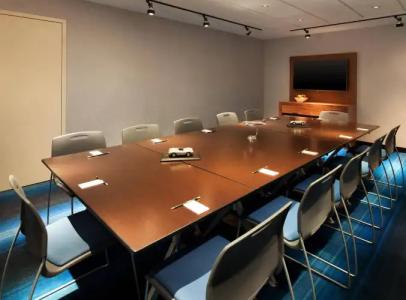 Aloft Denver Downtown - 16