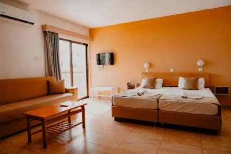 Penelope Beach Apts - 31