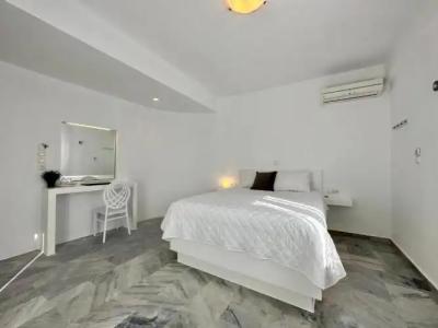 Paradiso Boutique - 54