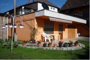 Molnar Vendeghaz, Balatonboglar