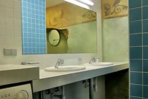 Wicked Weasel Hostel, Riga