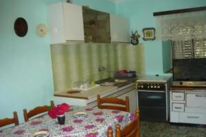 Rooms Banićević, Risan