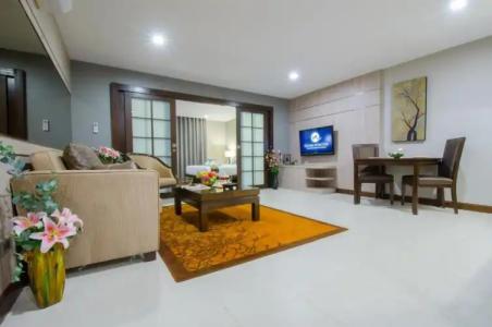 Grand Asoke Suites Boutique Residence - 13